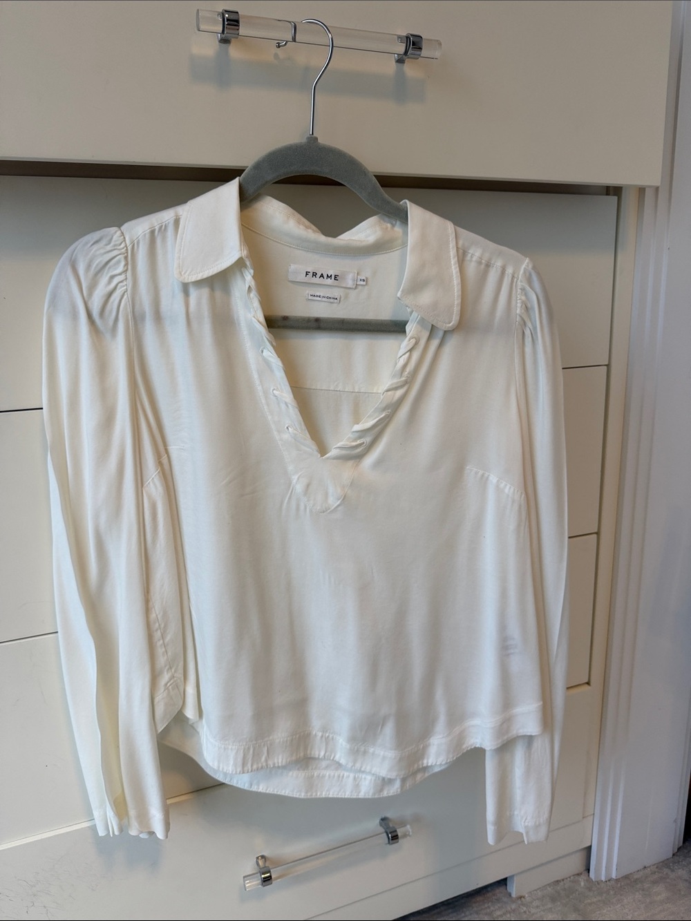 Frame Denim Ivory V-Neck Long Sleeve Blouse